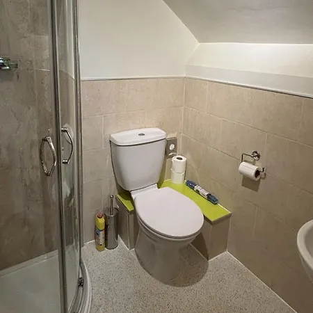 Dale View And - Whitby Stainsacre