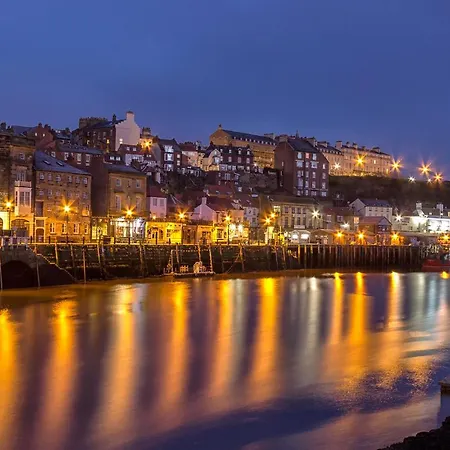 Dale View And - Whitby Stainsacre